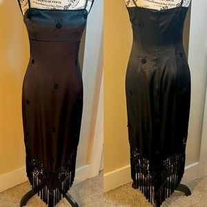 SUE WONG Nocturne Y2K Beaded and CrochetedMaxi Dress with Fringed Hem. Sz 6